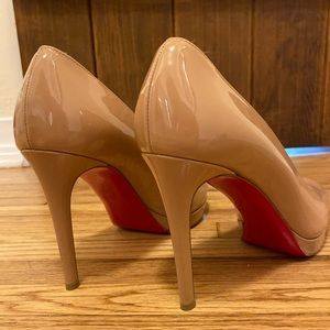 Christian Louboutin New Simple 100 Nude Patent